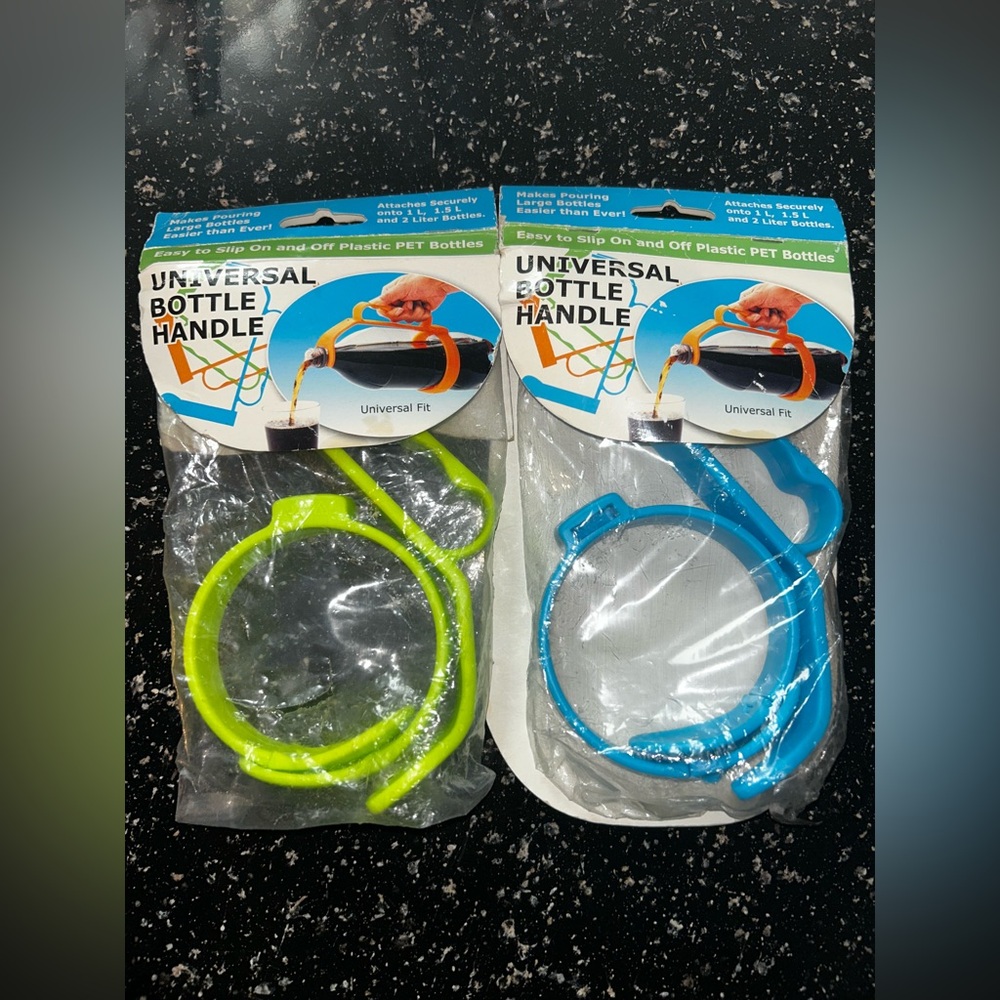 Universal Bottle Handle Set - Green and Blue